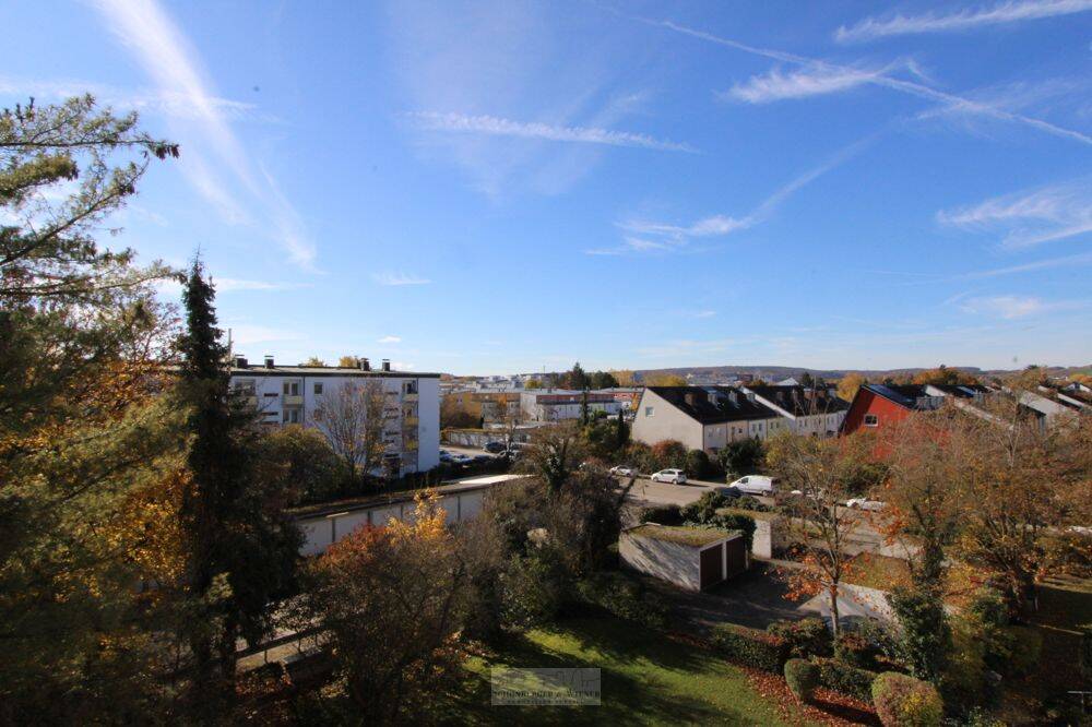 Solide 3,5 ZKB Wohnung in begehrter Lage im Regensburger Westen!, 93049 Regensburg (Großprüfening-Dechbetten-Königswiesen Innenstadt Westenviertel)