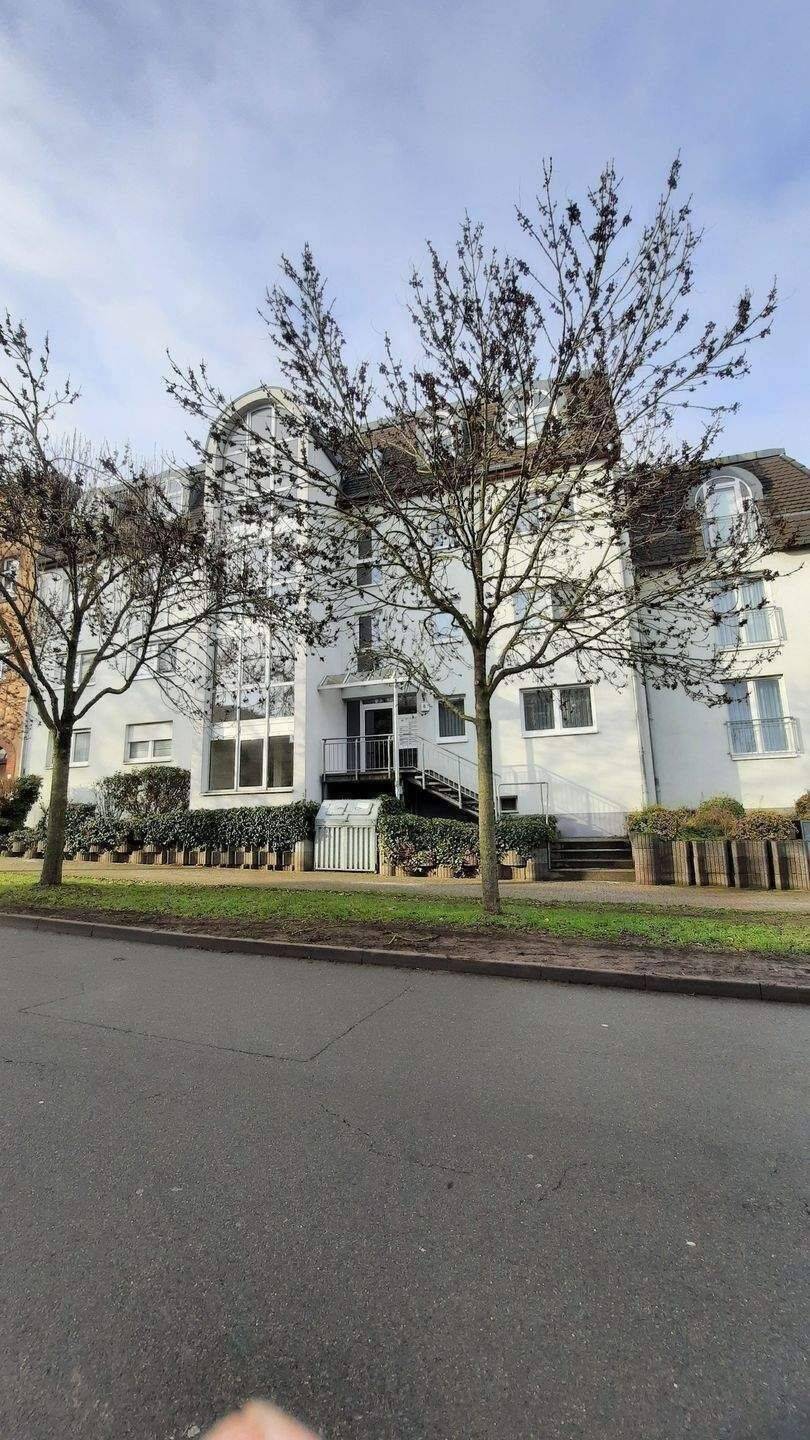 Schöne 2-Raum Wohnung in ruhiger Lage mit großem Balkon, 39122 Magdeburg (Beyendorf-Sohlen Beyendorfer Grund Fermersleben Salbke Westerhüsen)