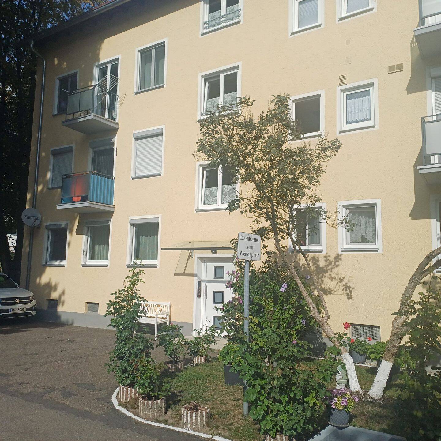 Helle Hochparterrewohnung mit Gartenblick, Stellplatz und viel Gestaltungspotenzial, 86633 Neuburg a.d. Donau