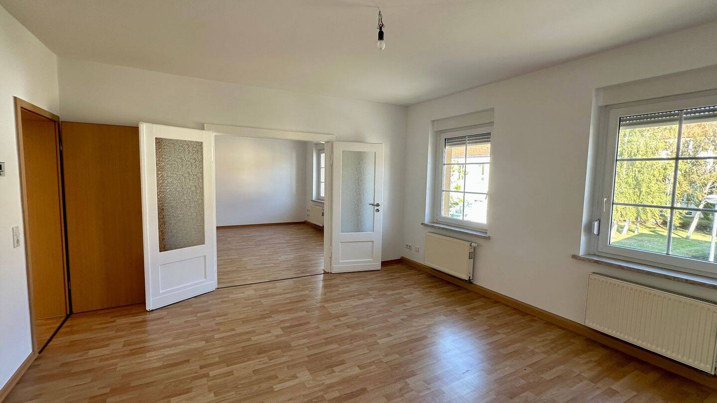 Großzügige 4-Raumwohnung mit Balkon & Goitzsche-Nähe, 6749 Bitterfeld-Wolfen