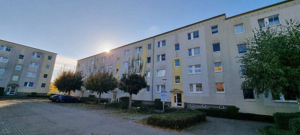 3-Zimmer-Wohnung in Pasewalk mit Balkon am Volkskulturpark, 17309 Pasewalk