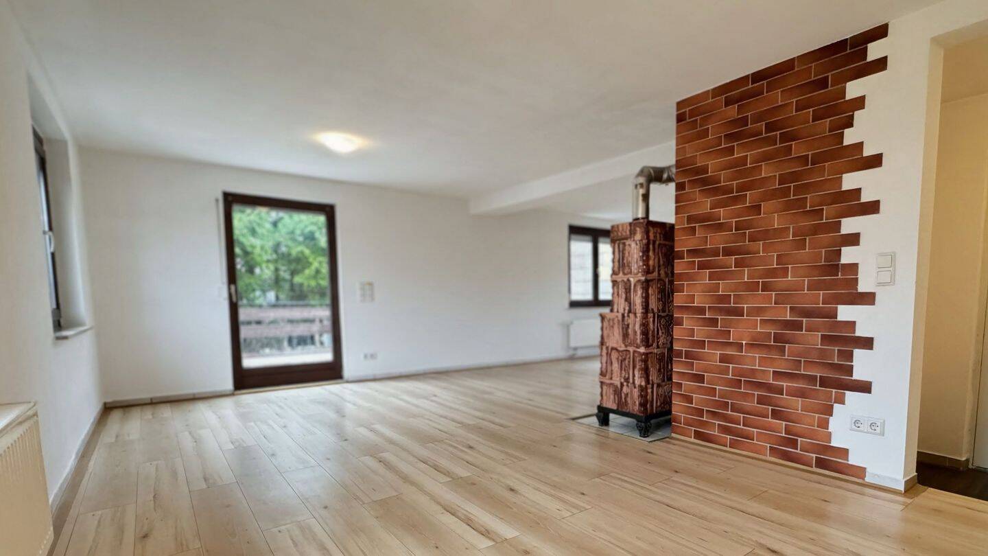 Großzügige 3-Zimmer-Wohnung | 88 m² | großer Balkon + Stellplatz, 73268 Erkenbrechtsweiler