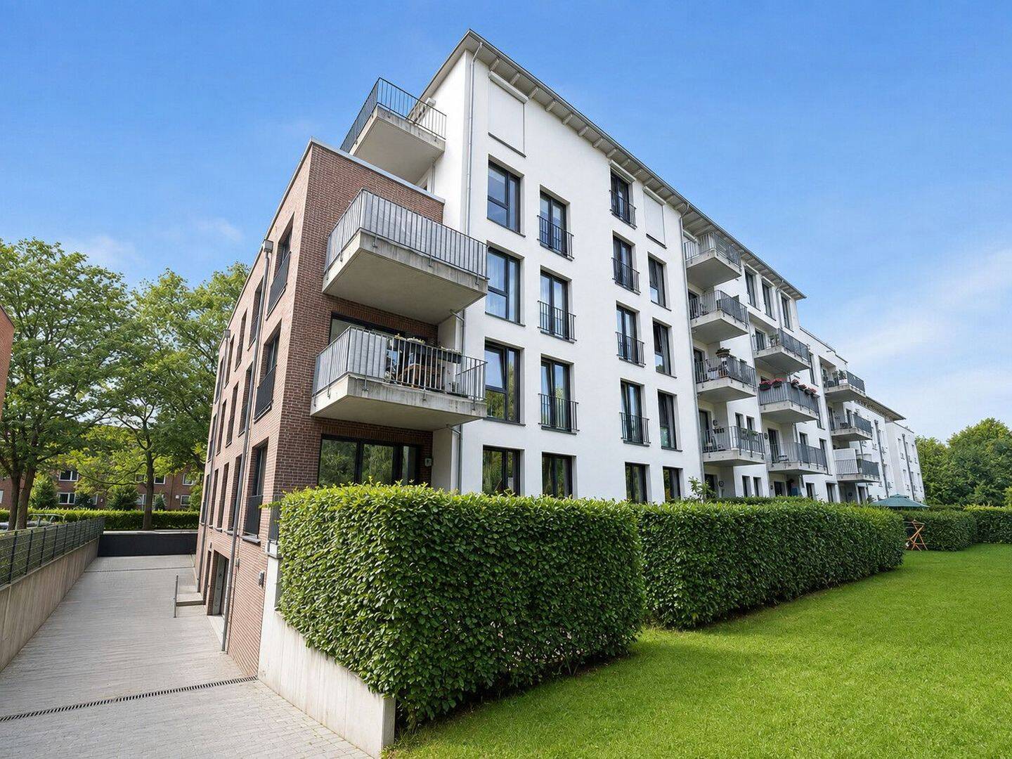 Modernes Wohngefühl im KfW-70 Standard mit Gartenblick: Ruhig, großzügig und seniorengerecht, 22457 Hamburg (Eimsbüttel Eidelstedt Niendorf Schnelsen)