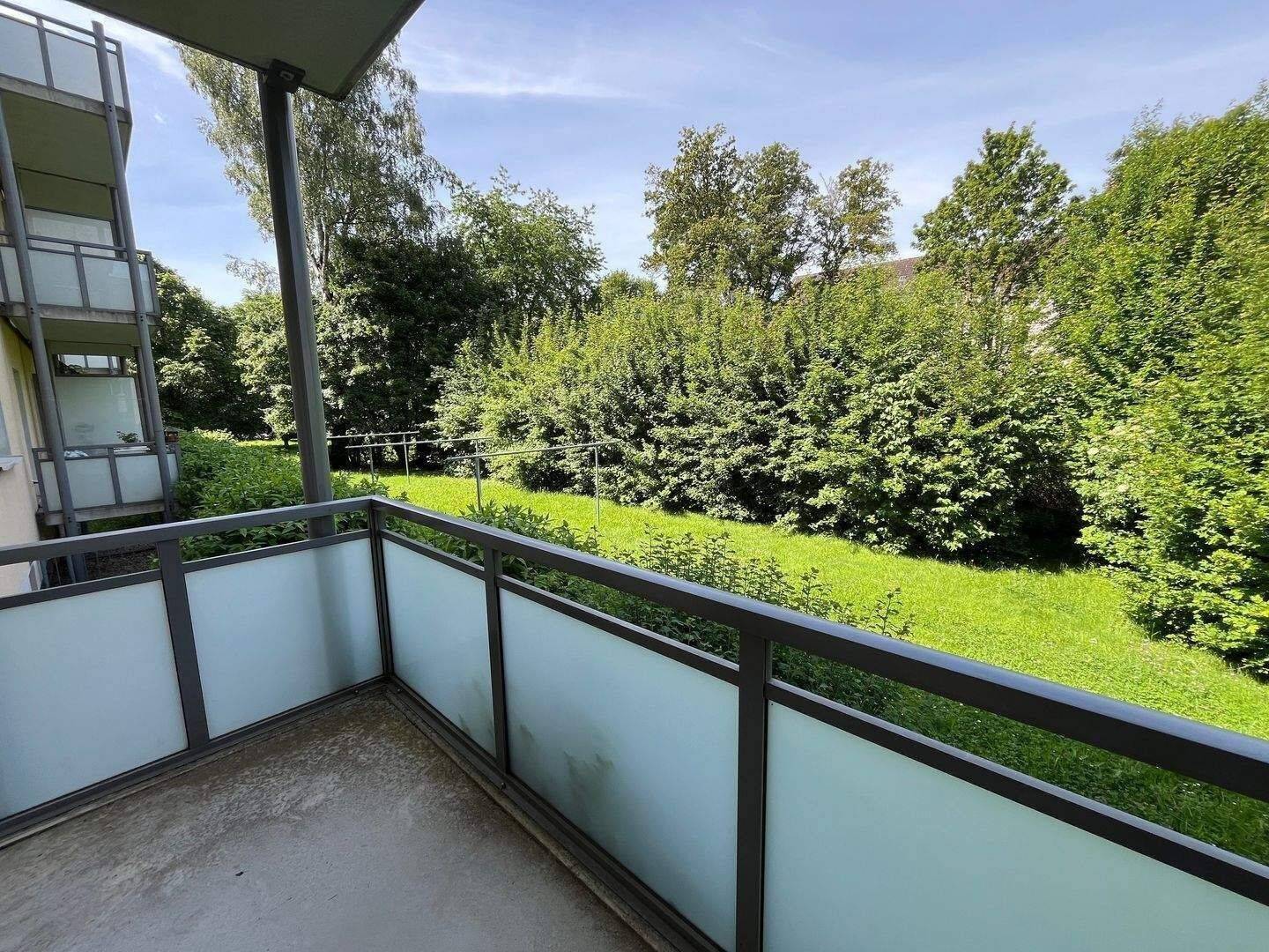 Grün – Sonne – Ruhe! Deine neue Wohnung in Altchemnitz!, 9120 Chemnitz (Altchemnitz Bernsdorf Helbersdorf Kapellenberg)