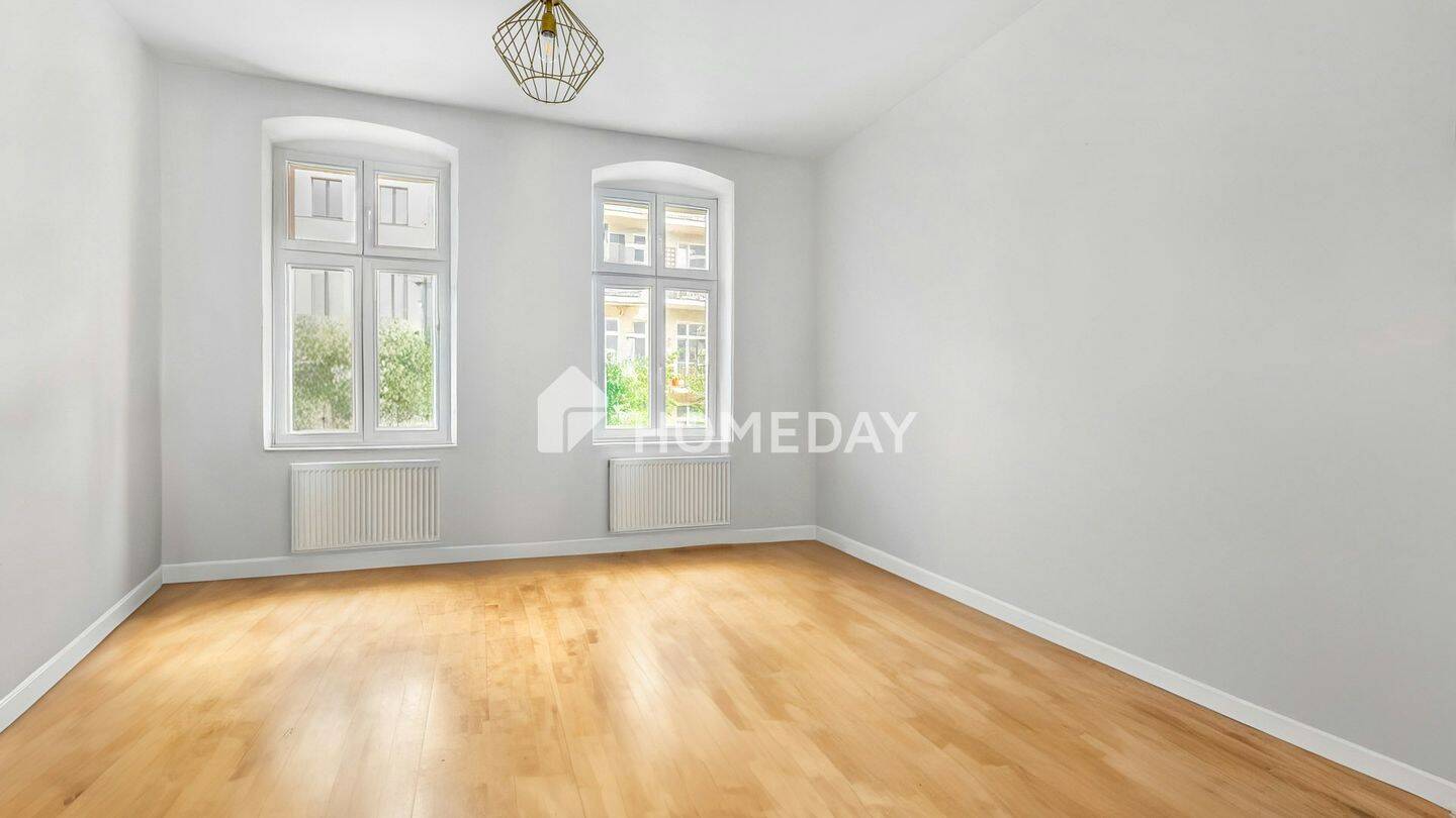 Top-Lage am Weinbergspark: Bezugsfreies Altbau-Juwel mit Loggia & Parkblick, 10119 Berlin (Mitte Prenzlauer Berg)