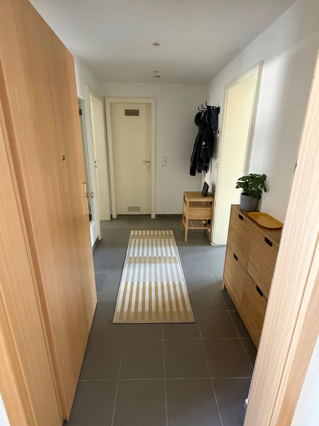 Schöne, helle 2-Zimmer-Wohnung mit EBK, 75177 Pforzheim (Katharinenthalerhof Eutingen Nordstadt Nordweststadt Oststadt)
