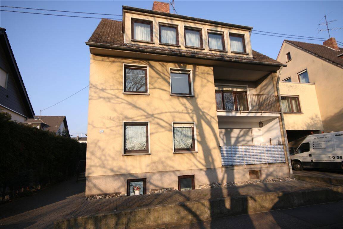 Helle 3-Zimmer-DG-Wohnung sucht neue Mieter!, 56170 Bendorf