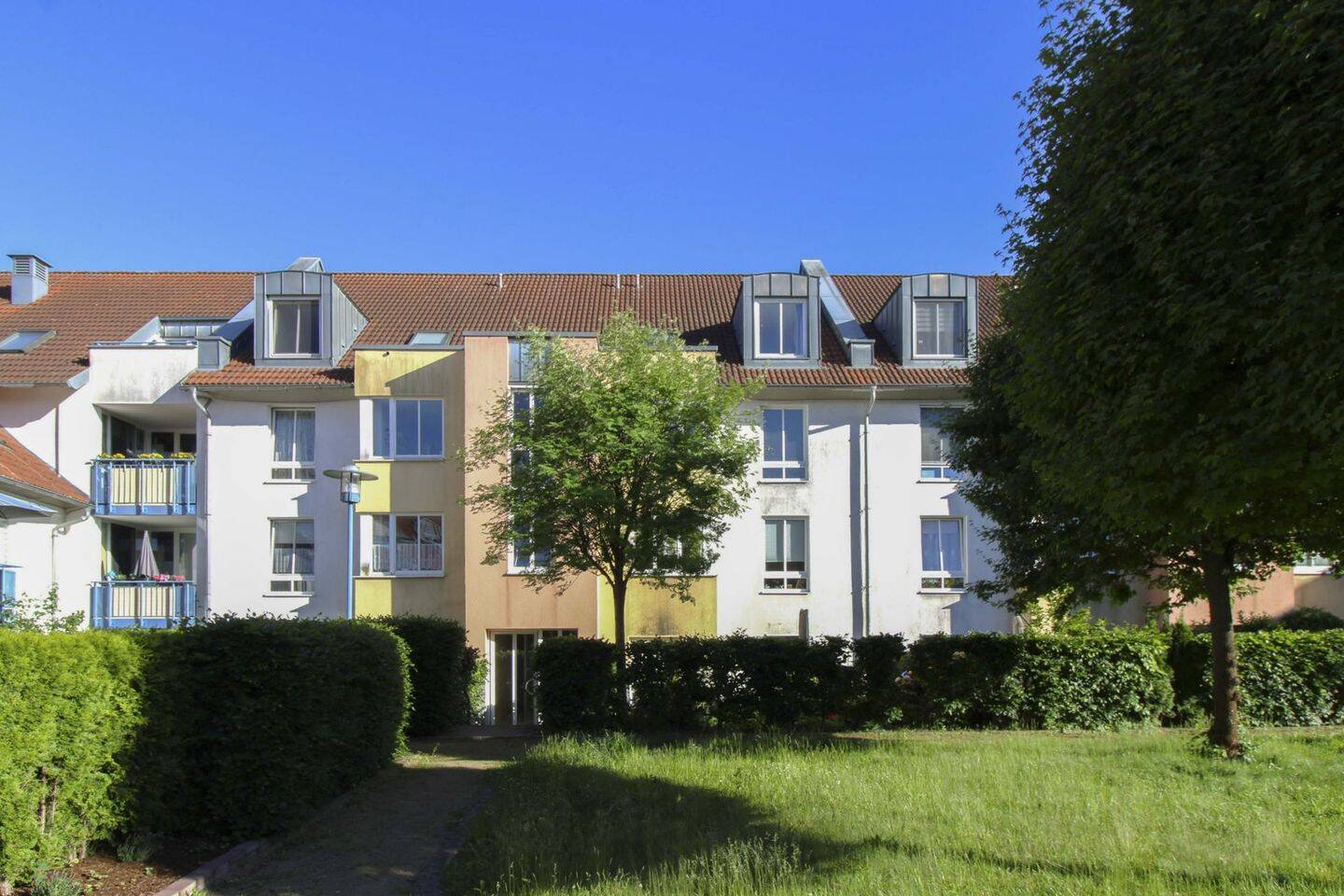 Kapitalanalage: Vermietete 2-Zimmer-Wohnung mit Terrasse & Tiefgaragenstellplatz am Yachthafen, 16761 Hennigsdorf