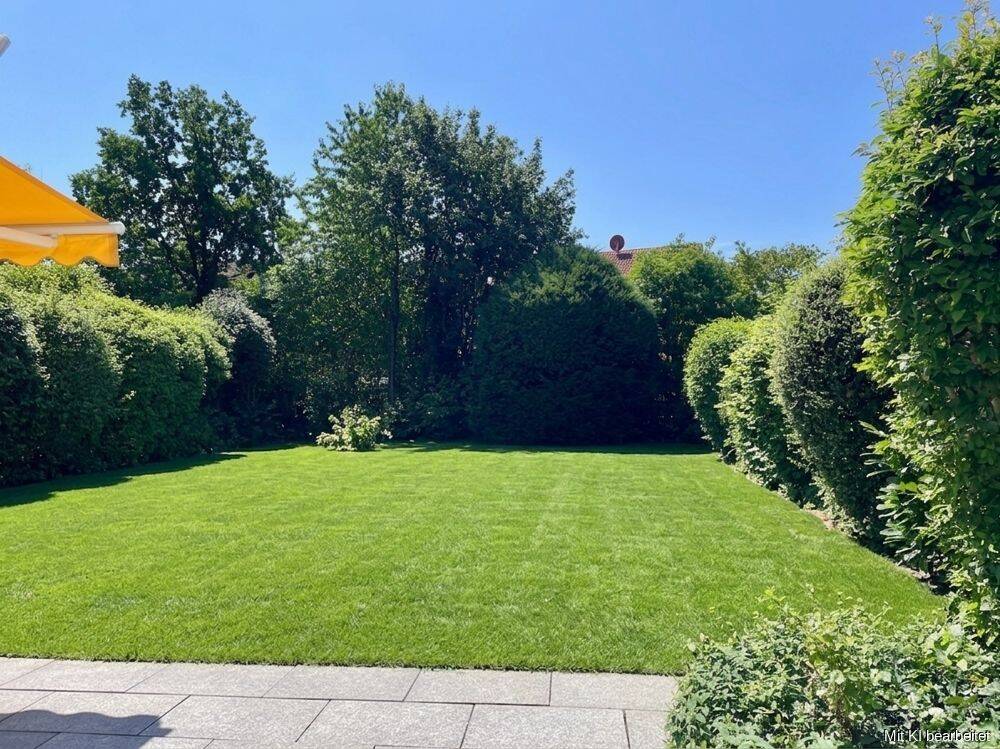Ein Zuhause mit Potenzial Ruhige Doppelhaushälfte mit großen Südgarten, 82041 Oberhaching