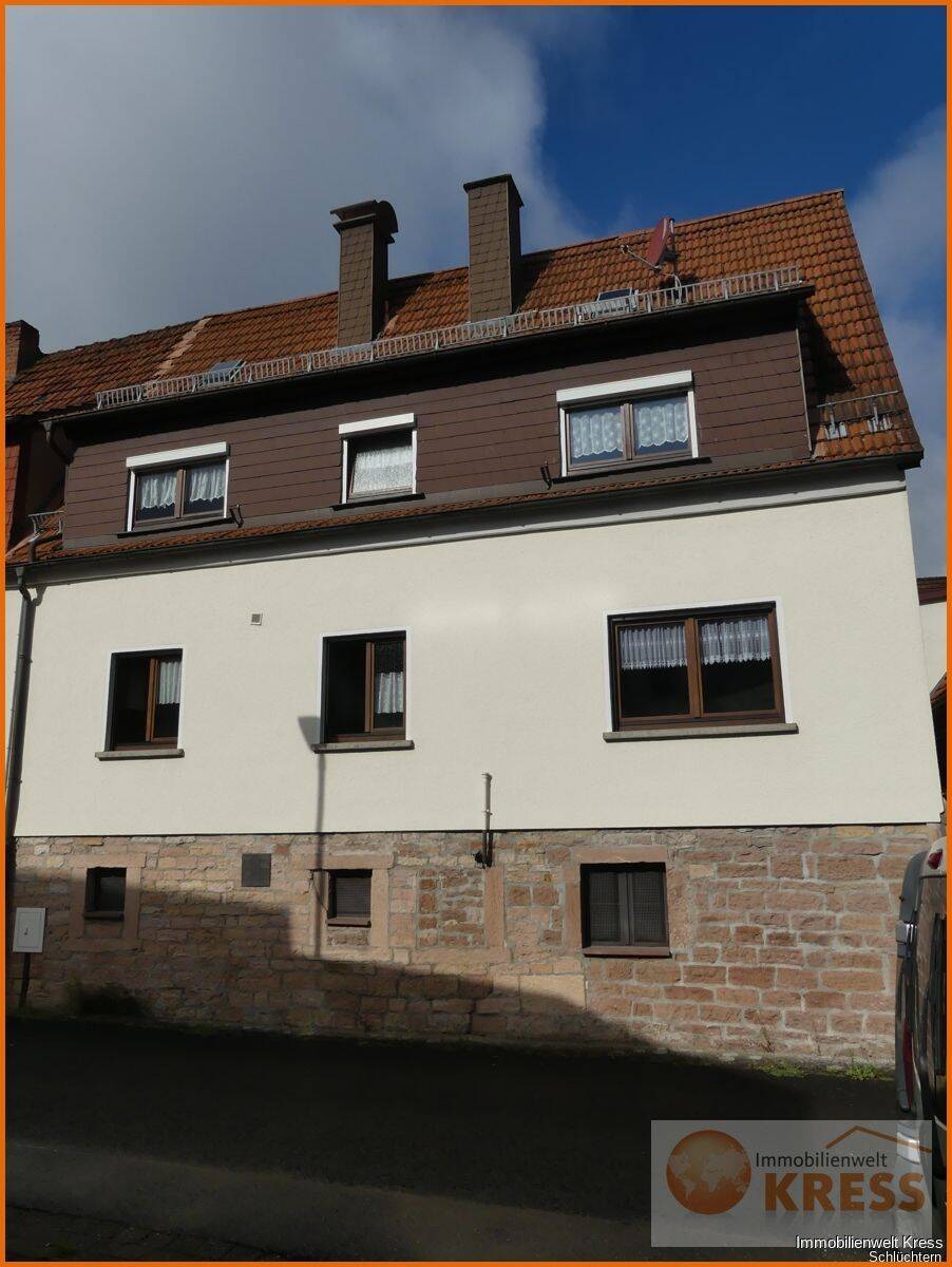 Wohnhaus mit diversen Nebengebäuden in Jossgrund-Pfaffenhausen in direkter Ortslage, 63637 Jossgrund