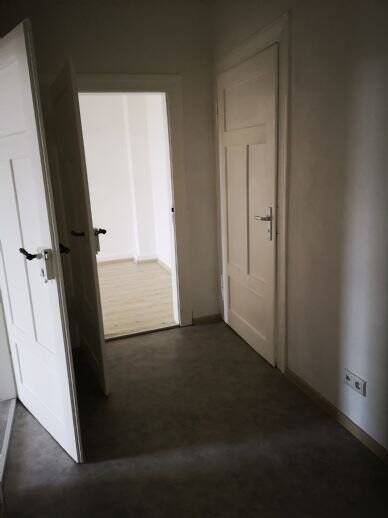 2 Raum Wohnung mit Balkon, hell und freundlich, 6712 Zeitz