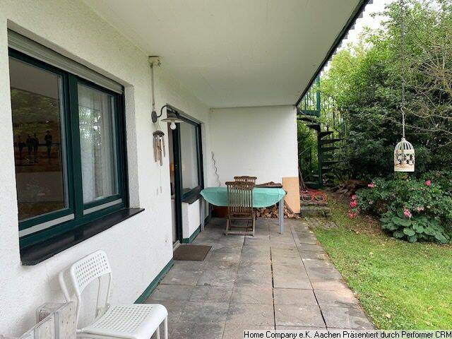 Walheim: Modern möblierte 2-Zi-WHG mit Terrasse, 52076 Aachen