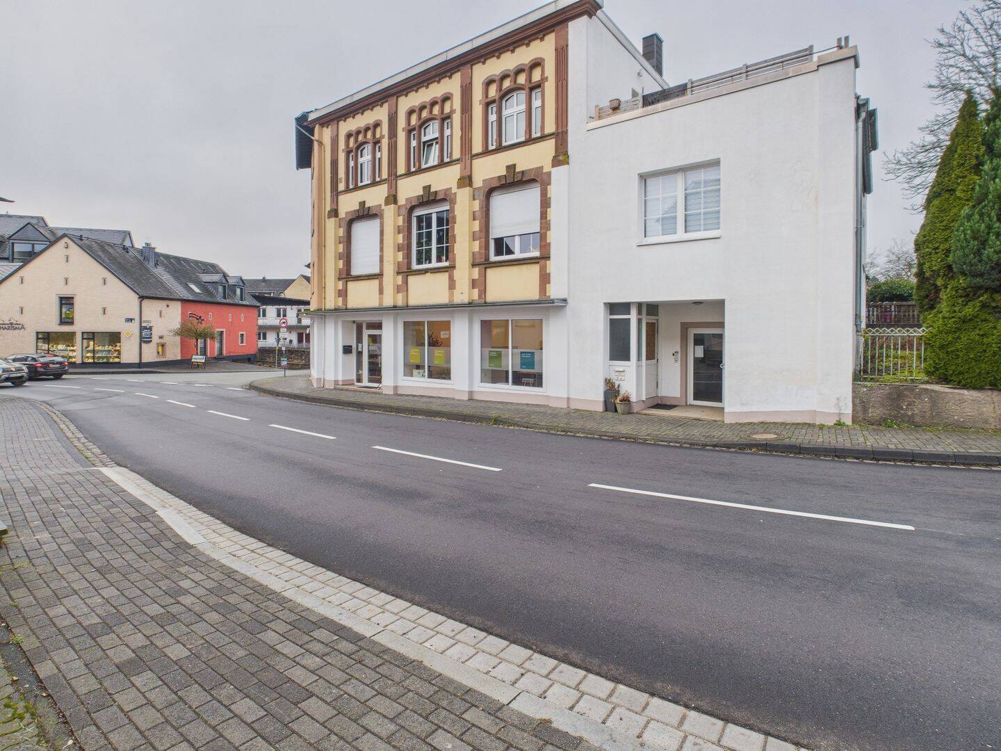 Schöne Erdgeschoss Wohnung in zentraler Lage von Hilesheim zu vermieten, 54576 Hillesheim