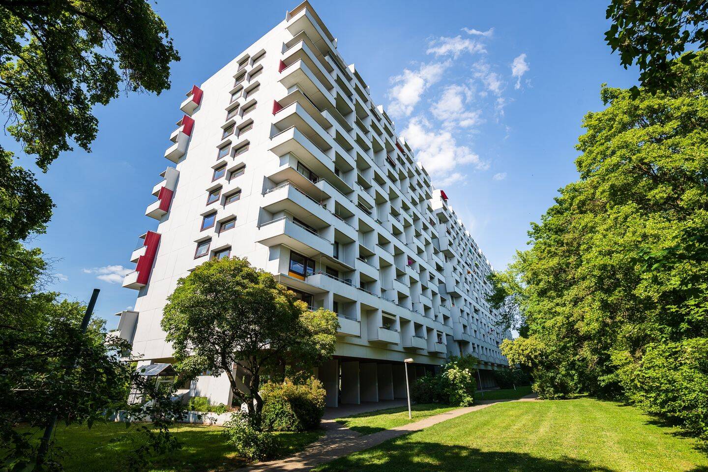 Tolle 2 Zimmer-Wohnung, 70376 Stuttgart (Bad Cannstatt Burgholzhof Münster Zuffenhausen)