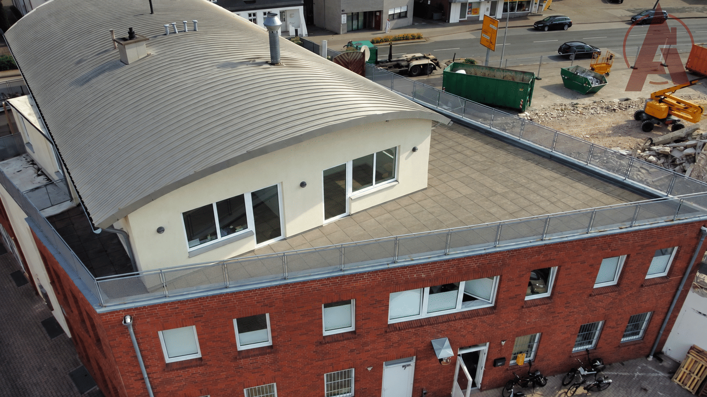 KA149 Exklusives Wohnen: Helles Penthouse mit großer Dachterrasse, 49809 Lingen (Ems)