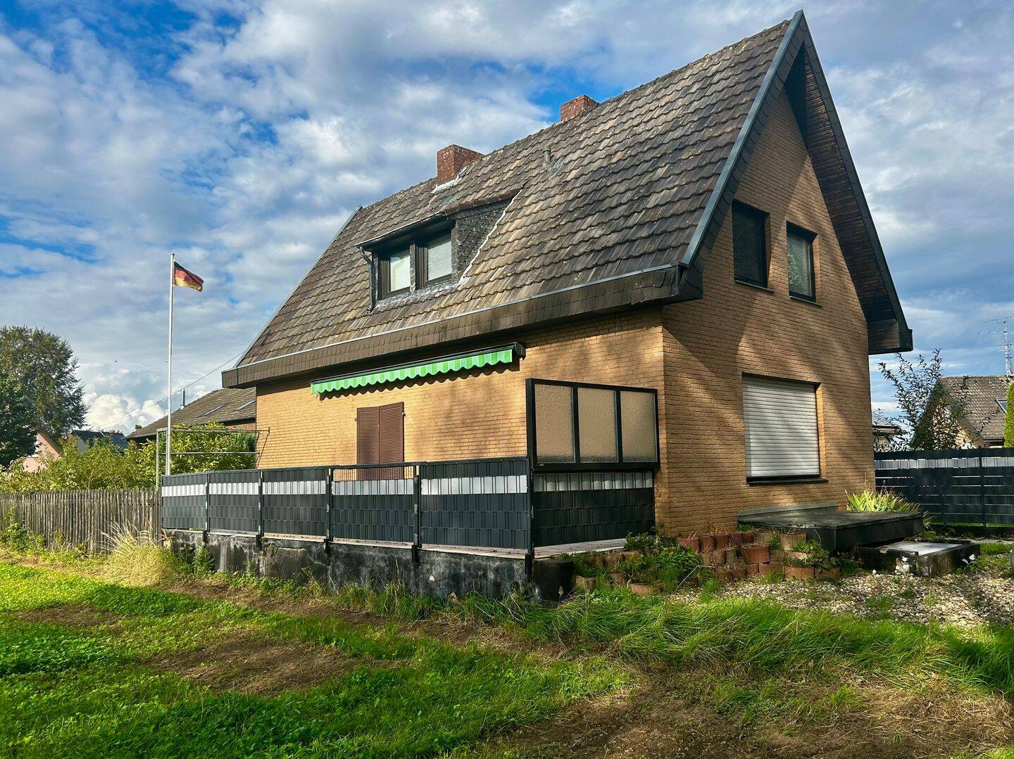 Charmantes Einfamilienhaus in ruhiger Lage mit großer Terrasse und Garten, 52388 Nörvenich