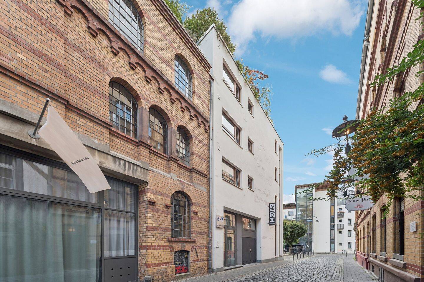 Seltene Gelegehneit! Stadtwohnen mit Weitblick – Maisonette Im Stavenhof mit 2 Terrassen, 50668 Köln (Innenstadt-Nord Altstadt-Nord Neustadt-Nord)
