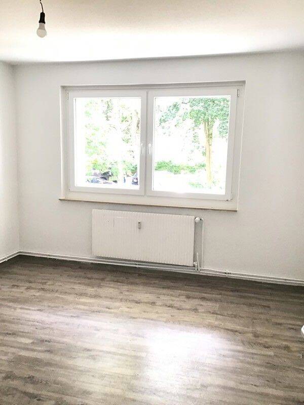 Nette Nachbarn gesucht: interessante 2-Zimmer-Wohnung, 33605 Bielefeld (Sieker Stieghorst)