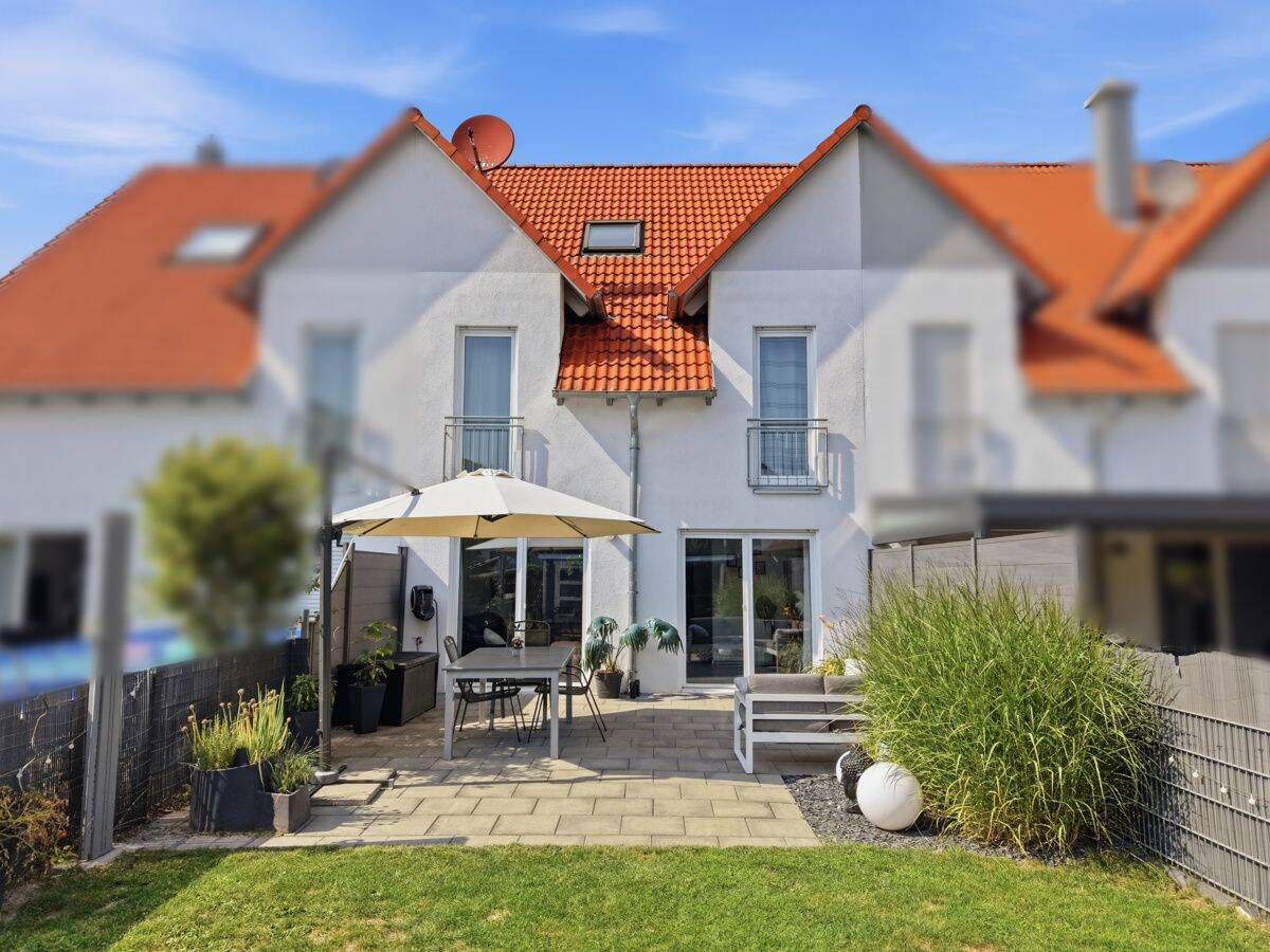 Ansprechendes Reihenhaus in Neu-Ulm/Ludwigsfeld, 89231 Neu-Ulm