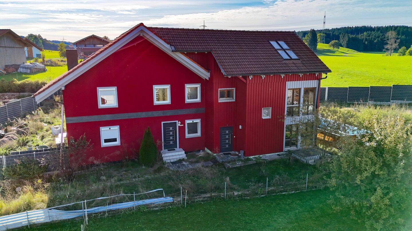 Besondere Doppelhaushälfte mit Weitblick, 87662 Osterzell