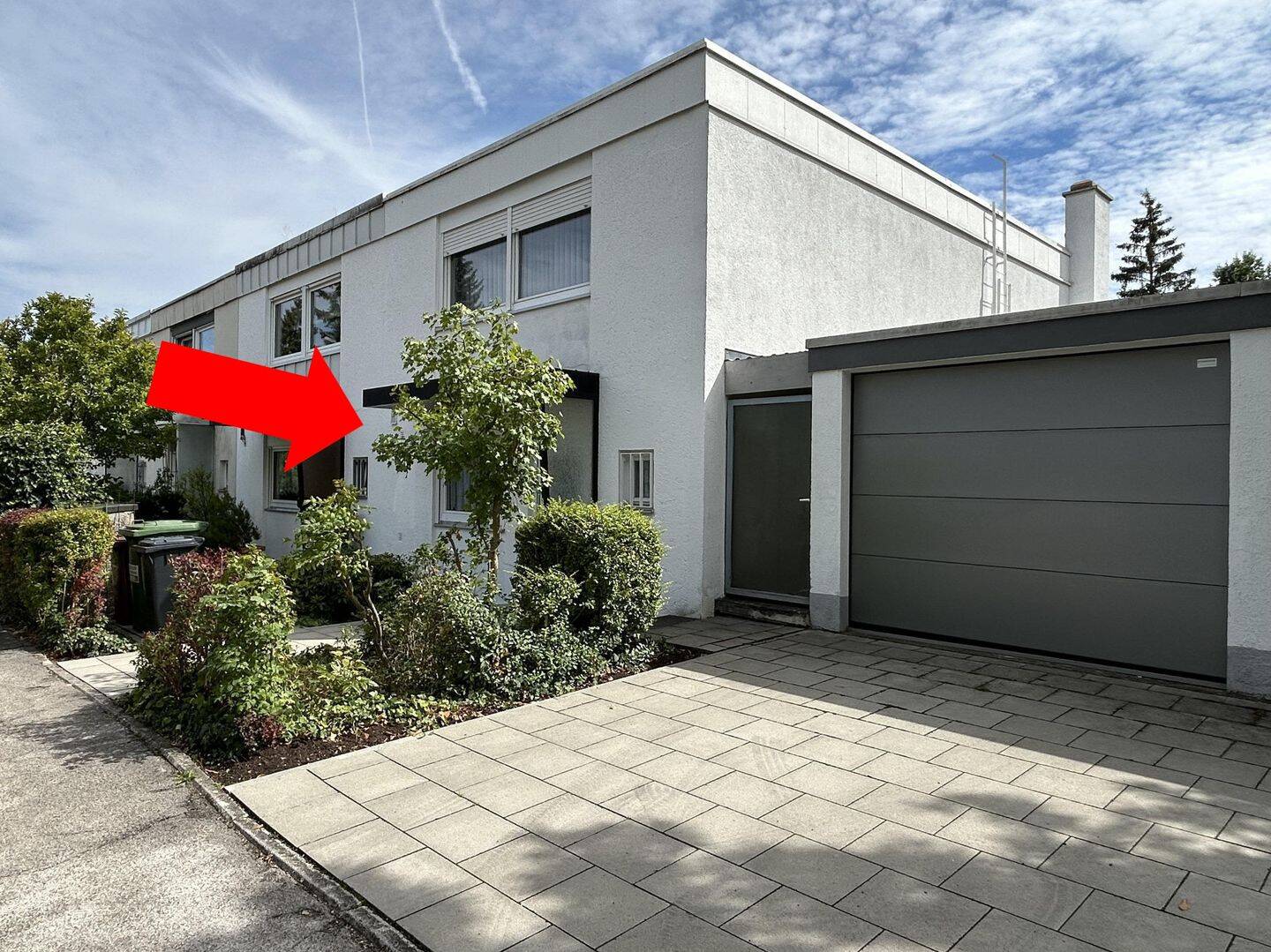 Raum für Ihre Wohnträume: Solides Reiheneckhaus mit Potenzial in sehr guter Wohnlage, 91522 Ansbach