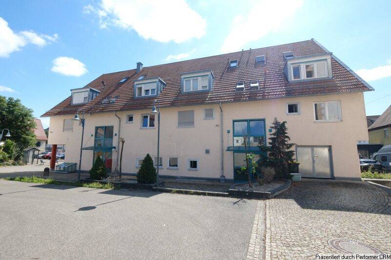 Wohnen in der Ortsmitte: 2-Zimmer-Wohnung mit perfekter Anbindung, 71686 Remseck am Neckar