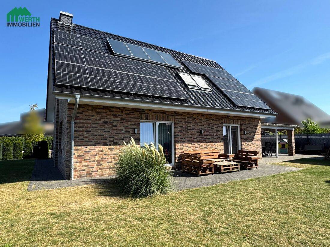 Ihr neues Zuhause in Harsefeld: Neuwertiges EFH mit Garten, Kamin & Doppelgarage *** 360 ° Rundgang ***, 21698 Harsefeld