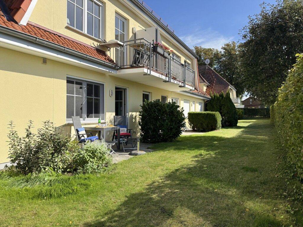 Sehr gepflegte Wohnung im Erdgeschoss mit Westterrasse, 18347 Wustrow