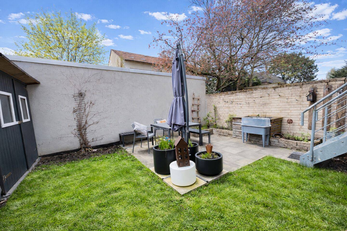 Eine Perle in Hannover-Südstadt- 2,5 Zi. Whg.  Kernsanierung 2021inkl. Gartengrundstück 45 m², 30171 Hannover