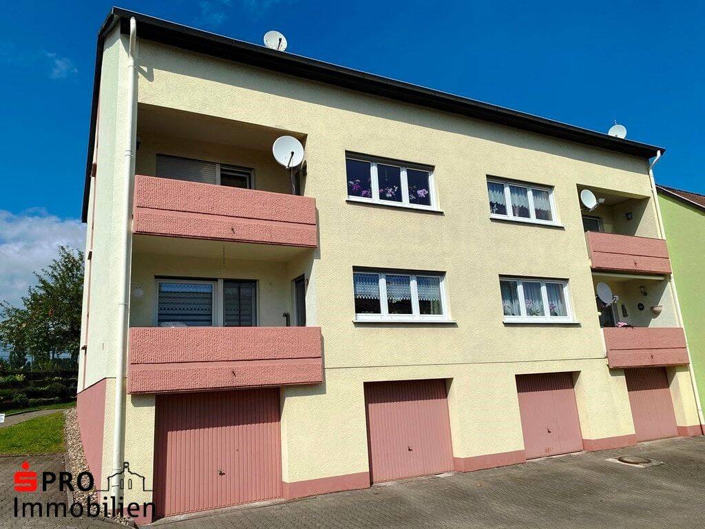 Attraktive DG -Wohnung mit Loggia in ruhiger Lage, 66564 Ottweiler