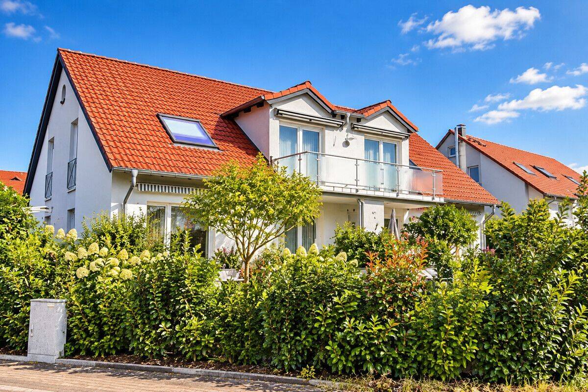 Bezugsfertig! 3-Zimmer-Eigentumswohnung mit großem Balkon, Garage & Stellplatz in SZ-Thiede, 38239 Salzgitter