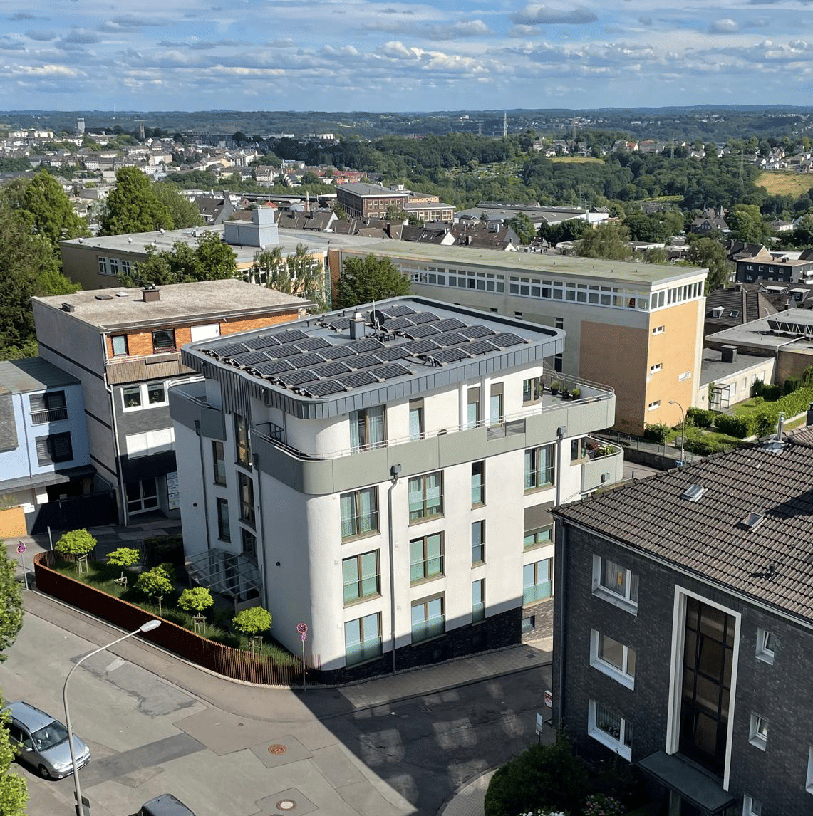 Sonnenwohnung mit TOP-Lage in Energiesparhaus, 42853 Remscheid (Innen Nord)