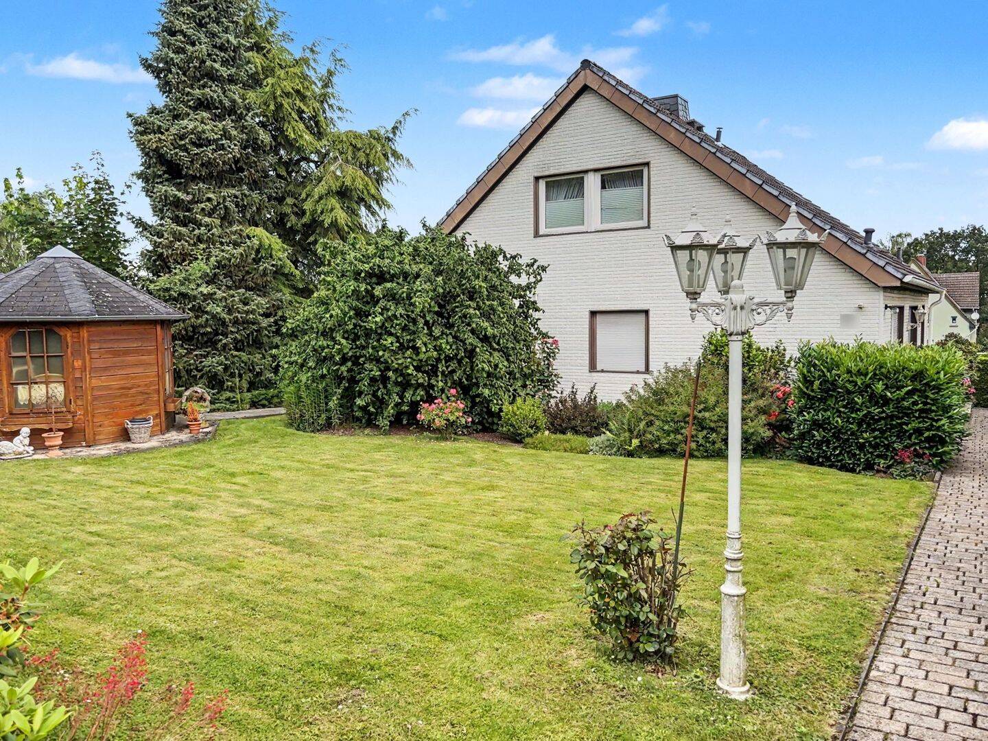 Attraktives Einfamilienhaus in toller Lage von Porta Westfalica-Lerbeck, 32457 Porta Westfalica