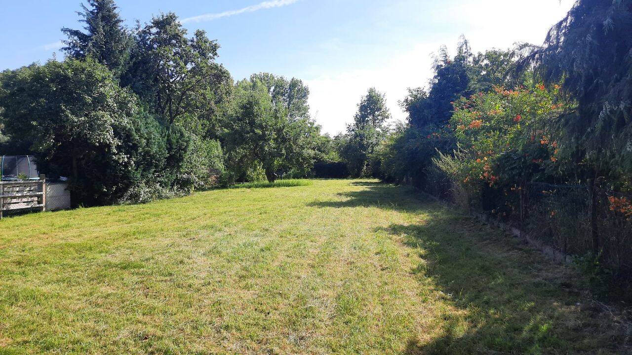 Sonniges Baugrundstück in ländlicher Lage provisionsfrei zu verkaufen, 7554 Gera
