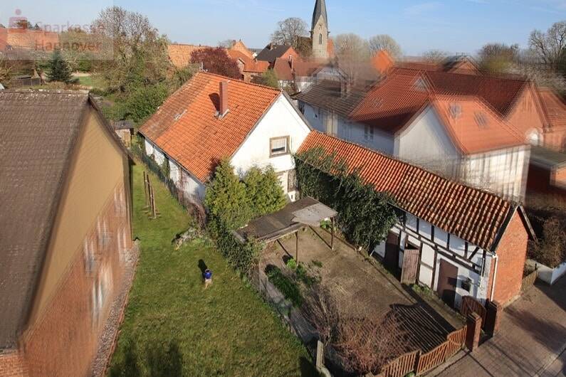 Attraktives Grundstück mit Altbestand, 31832 Springe