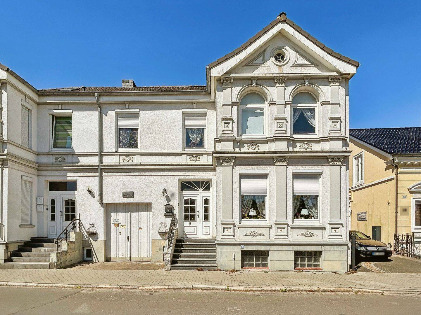 Familiennest mit Stil – Doppelhaushälfte in bester Lage von Marne, 25709 Marne