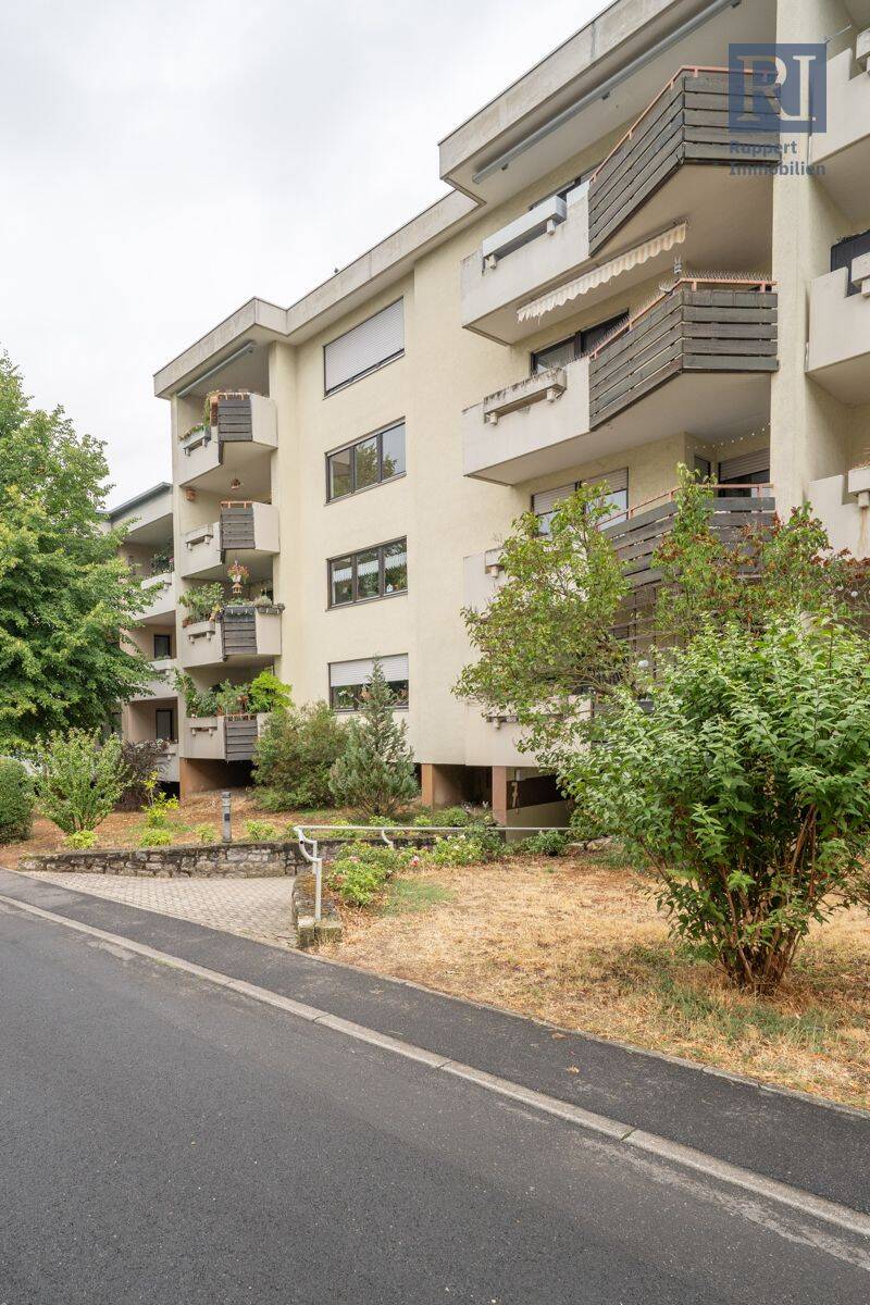 Helle 3-Zimmer-Wohnung im Frauenland, 97074 Würzburg (Frauenland Sanderau)