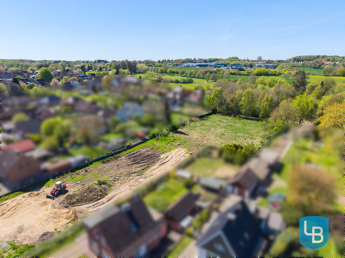 Großzügiges Baugrundstück mit Entwicklungspotenzial für bis zu 4 Wohneinheiten in ruhiger Hinterlage, 24222 Schwentinental