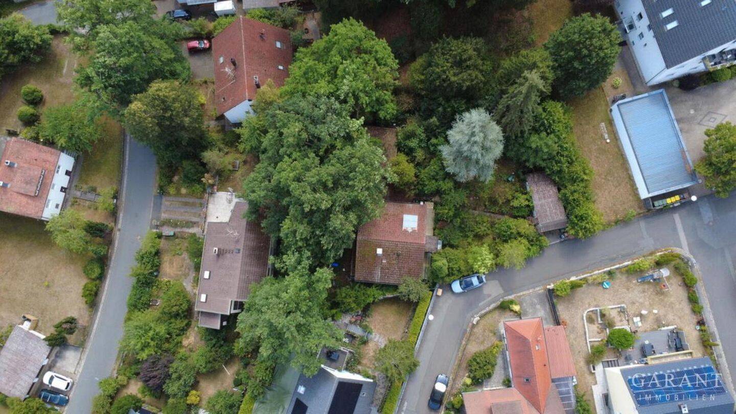 Gewachsenes Grundstück mit Altbestand in ruhiger Lage, 90574 Roßtal