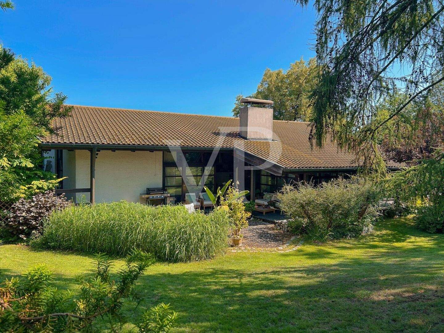 Exklusive Architektenvilla im Bungalowstil, 85276 Pfaffenhofen a.d. Ilm