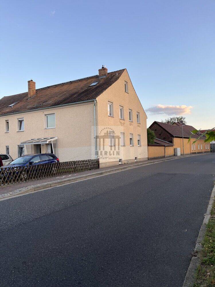 GROßZÜGIGE Wohnung für Selbstverwirklicher!, 15910 Schönwald