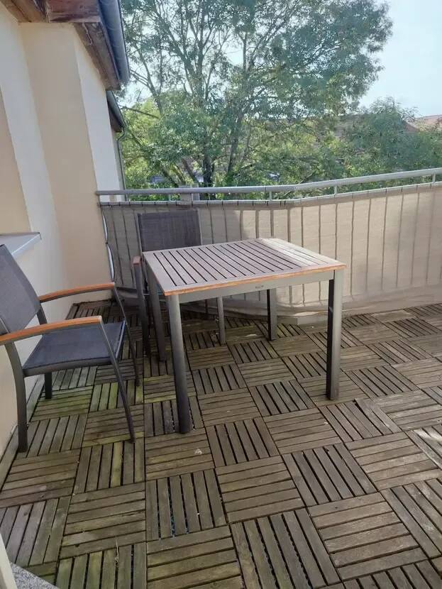Ruhige 2,5-Zimmer-DG-Wohnung mit EBK und Terrasse, 39108 Magdeburg (Altstadt Stadtfeld Ost)