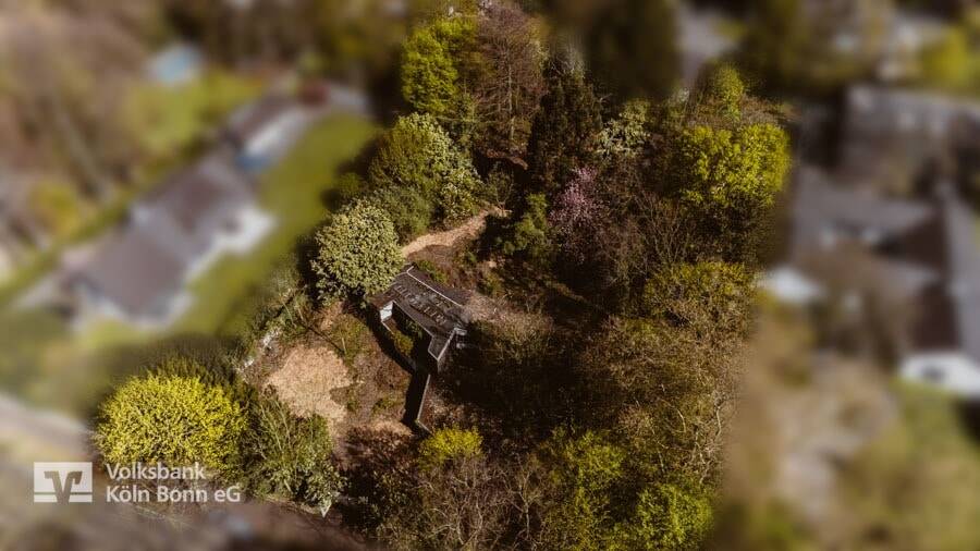 Alt-Hahnwald – Großzügiges Baugrundstück, teilbar nach WEG, zur individuellen Beplanung, 50996 Köln (Rodenkirchen Hahnwald Marienburg Weiß)