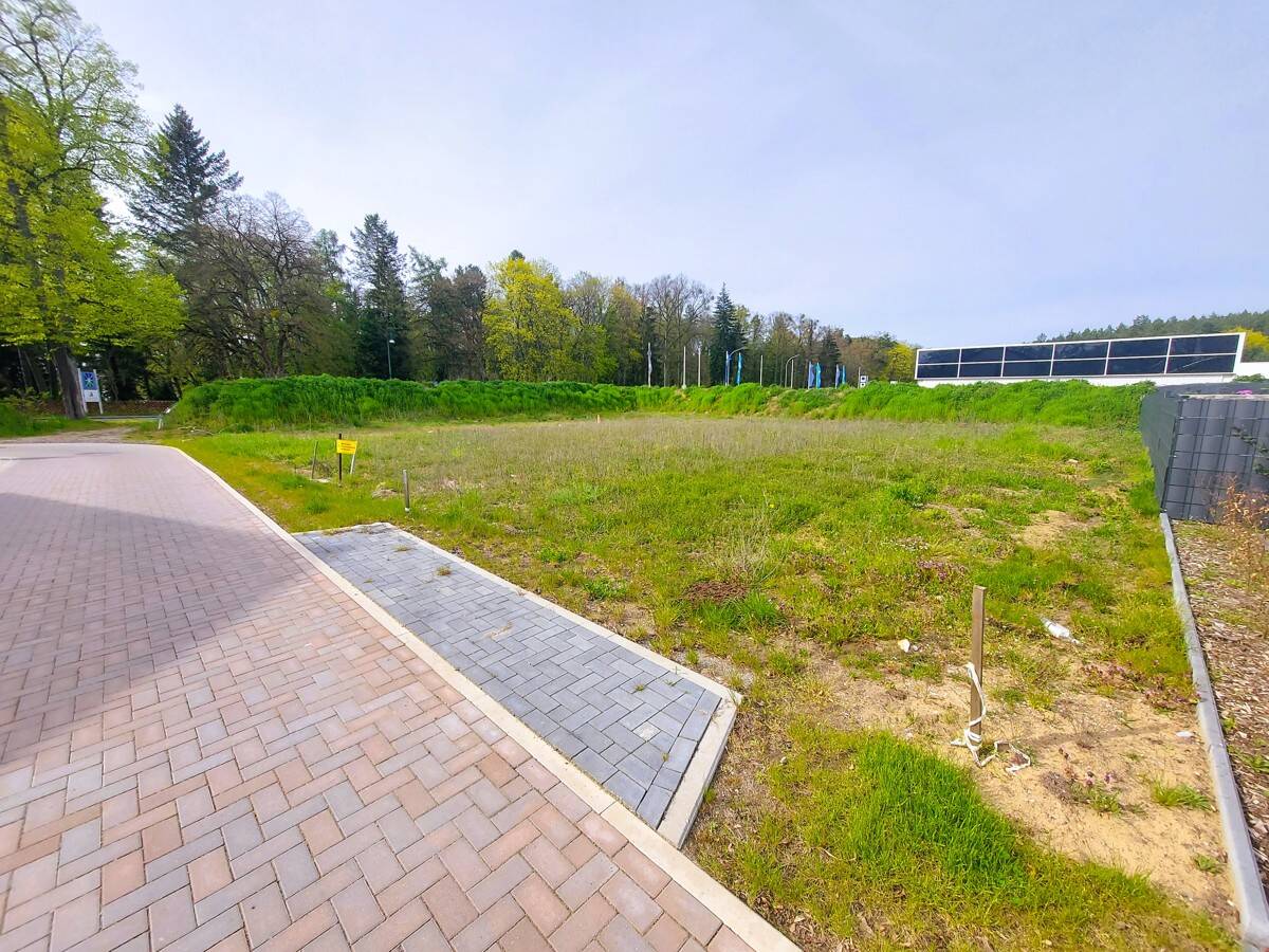 großzügiges Baugrundstück fußläufig vom Glambecker See entfernt, 17235 Neustrelitz