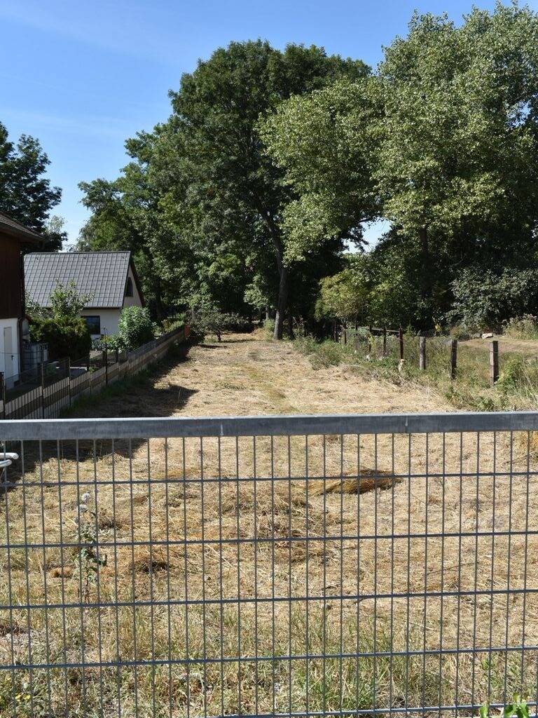 Voll erschlossenes 1050m² Baugrundstück in ruhiger Lage von Erfurt-Stotternheim!, 99095 Erfurt (Mittelhausen Schwerborn Stotternheim)