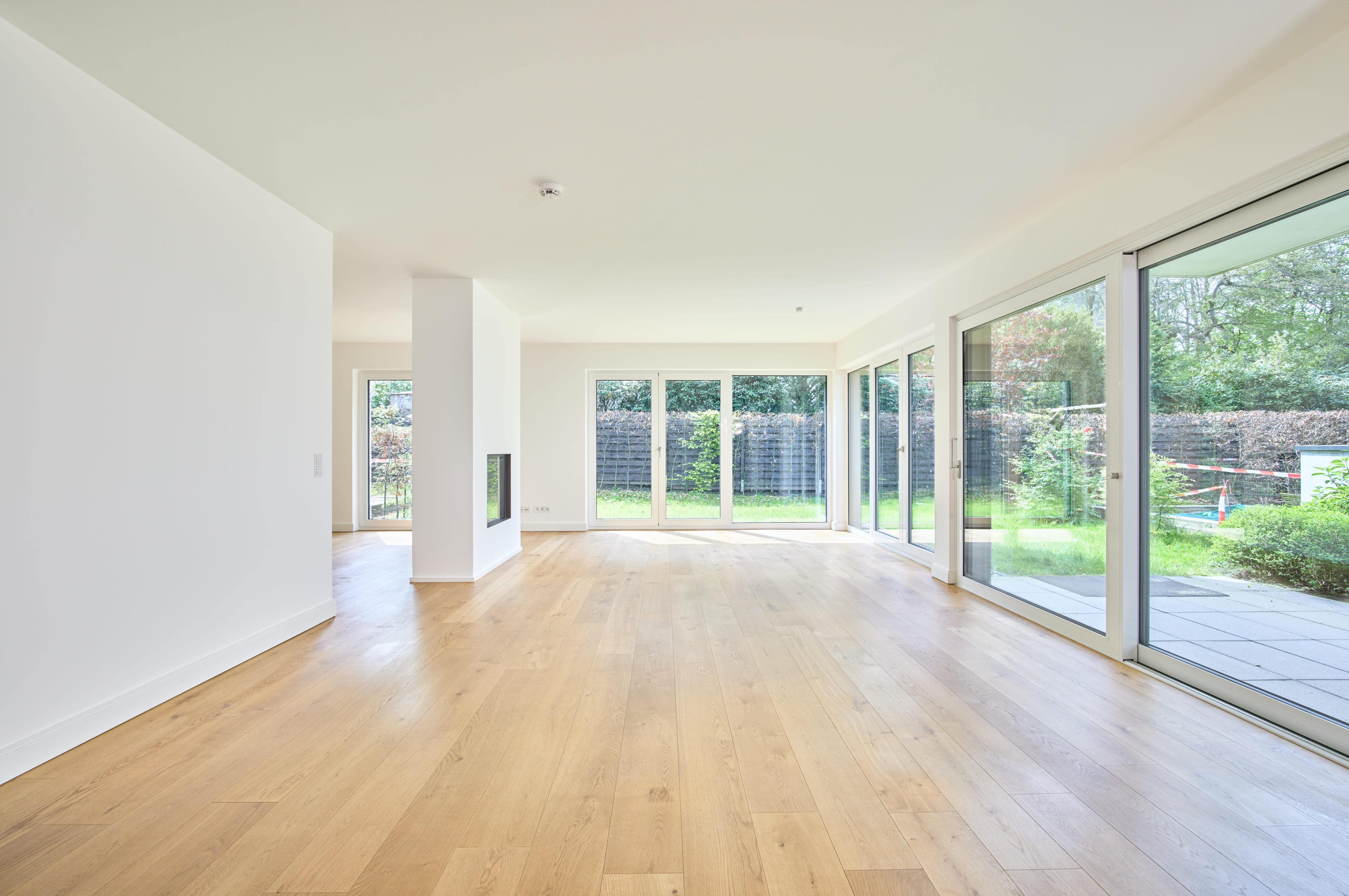Exklusive Erdgeschosswohnung mit Garten, 22391 Hamburg (Wandsbek)