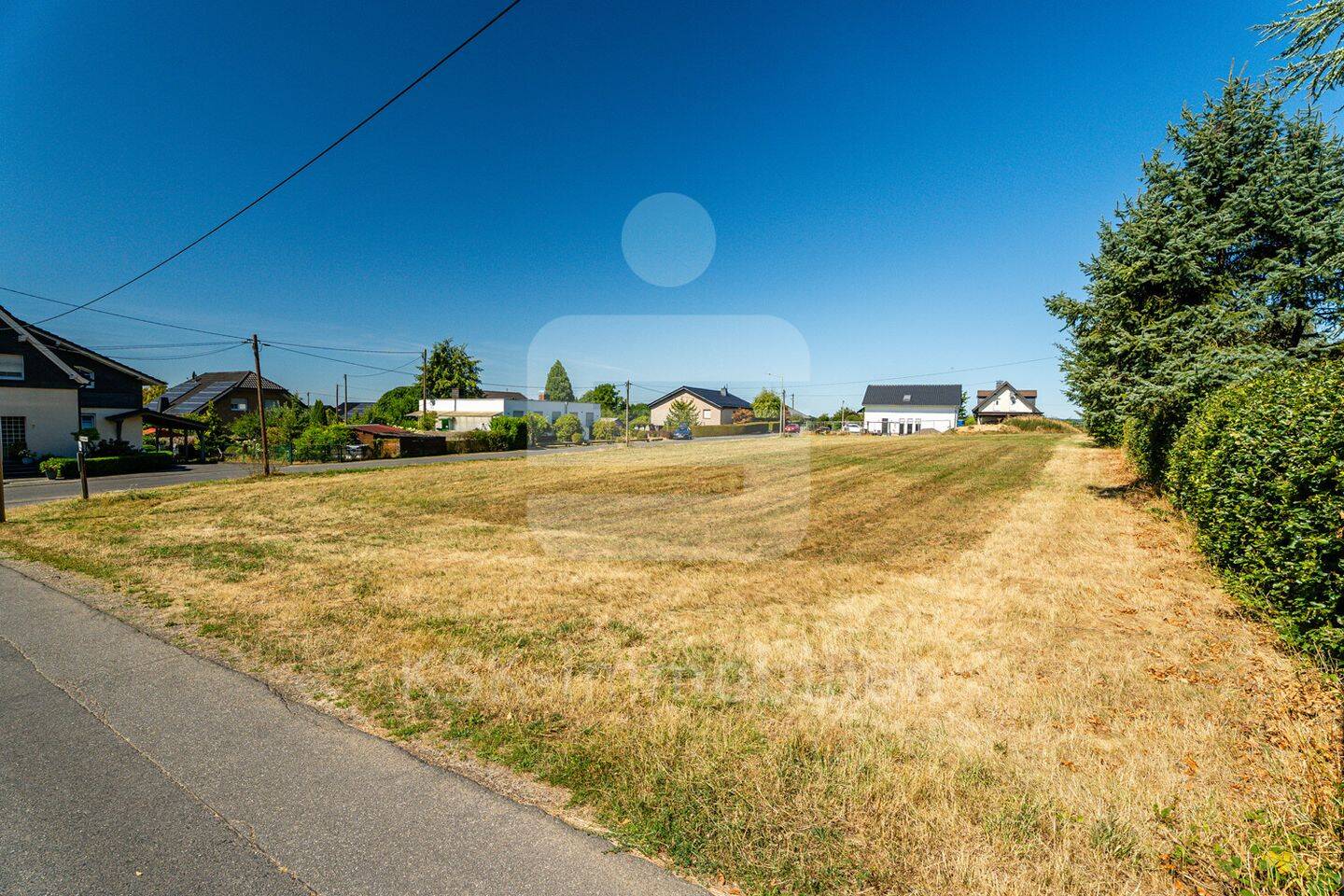 Großzügiges Sonnengrundstück in Windeck-Hurst. Flexibel teilbar und individuell bebaubar!, 51570 Windeck