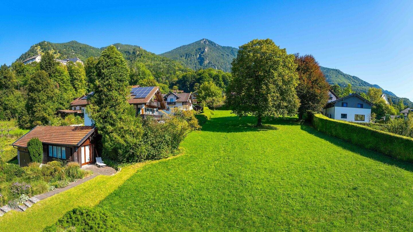 Idyllisches Grundstück zur Bebauung in den Chiemgauer Bergen, 83250 Marquartstein