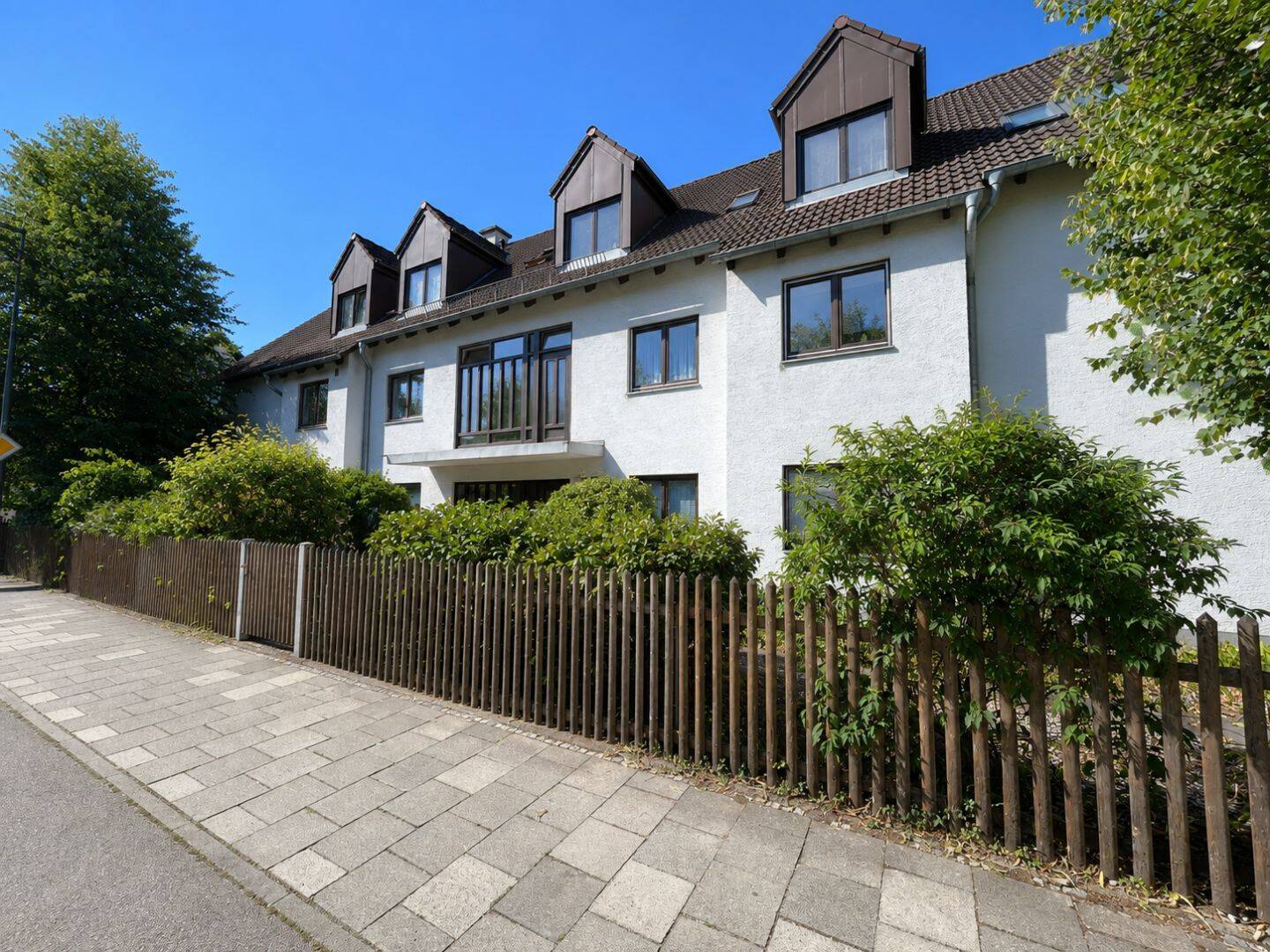 Attraktiv geschnittene 3-Zimmer-Wohnung mit Balkon in München-Obermenzing, 81245 München (Aubing-Lochhausen-Langwied Pasing-Obermenzing)