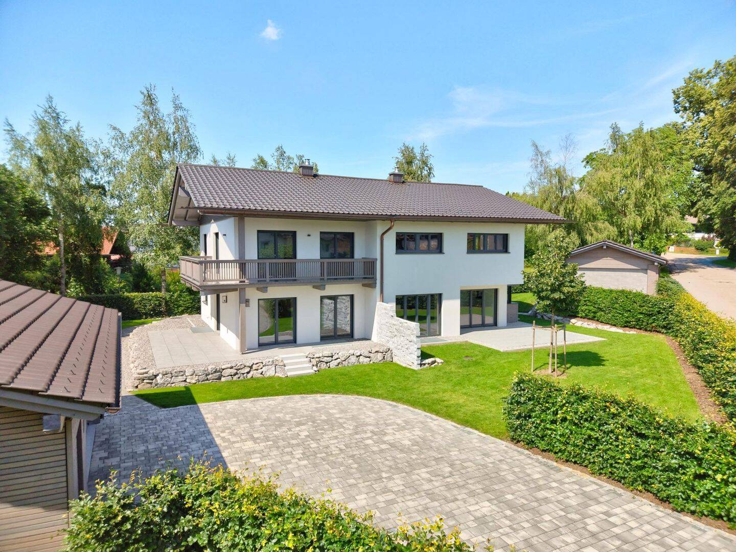 Exklusive Architektur. Maximale Flexibilität. Eine seltene Gelegenheit in Bestlage von Bad Aibling, 83043 Bad Aibling